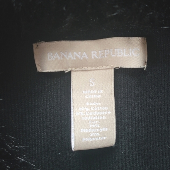 Banana Republic Vintage Women Black Faux Fur Collar Button Cardigan Top - Picture 7 of 8